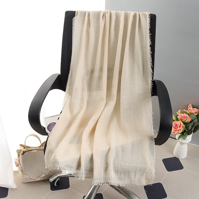 G245 Zachte en ademende voile hijab