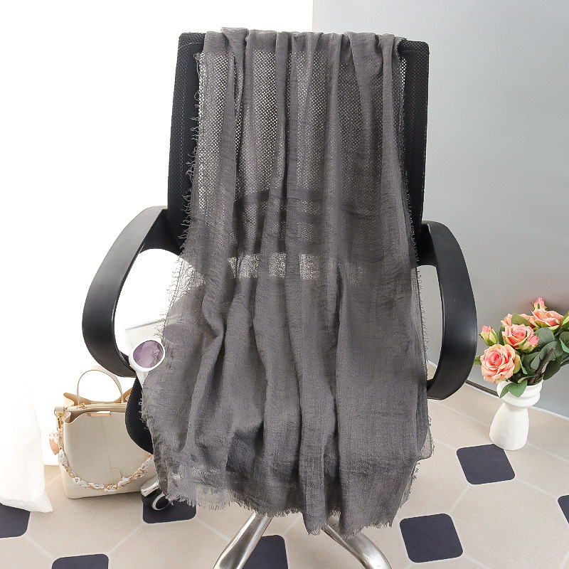 G245 Zachte en ademende voile hijab