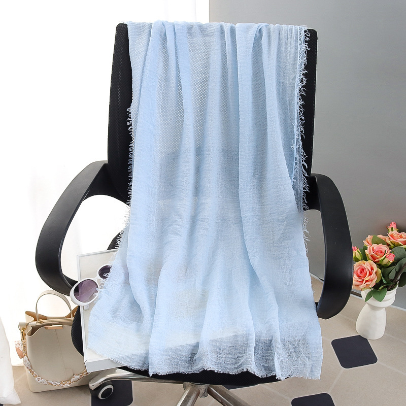 G245 Zachte en ademende voile hijab