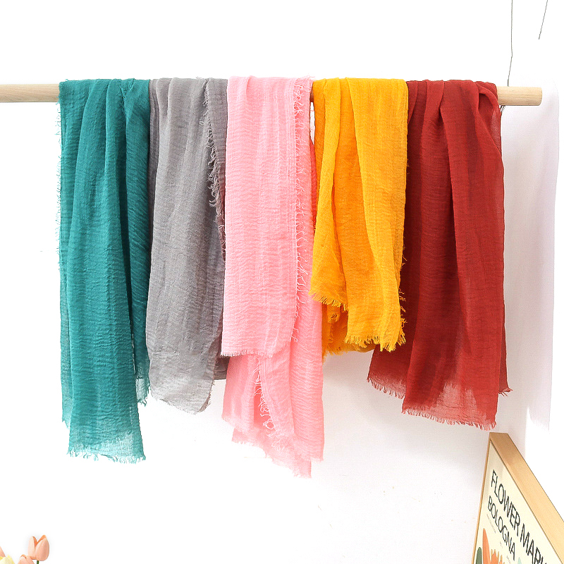 G245 Zachte en ademende voile hijab