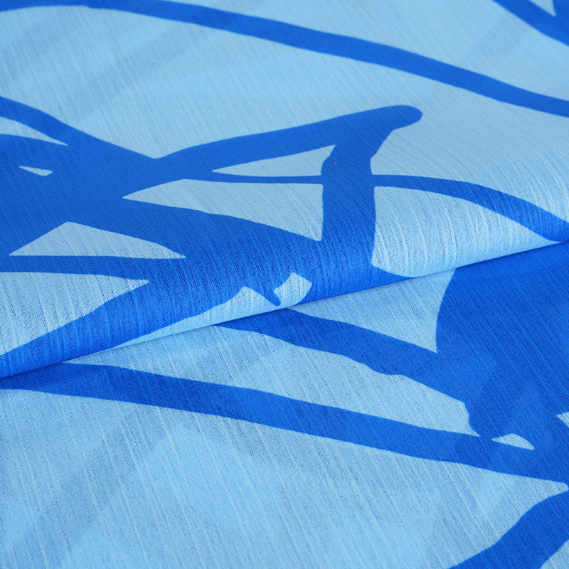 BD2503 75D Dream Space crêpestof met chiffonprint